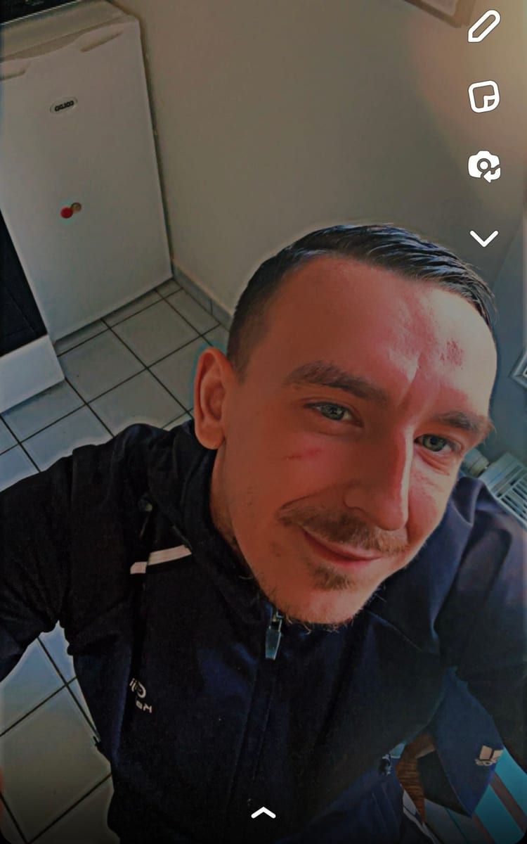 Profil de Tiago, 32 ans, Gay fute à Genolier (Vaud)