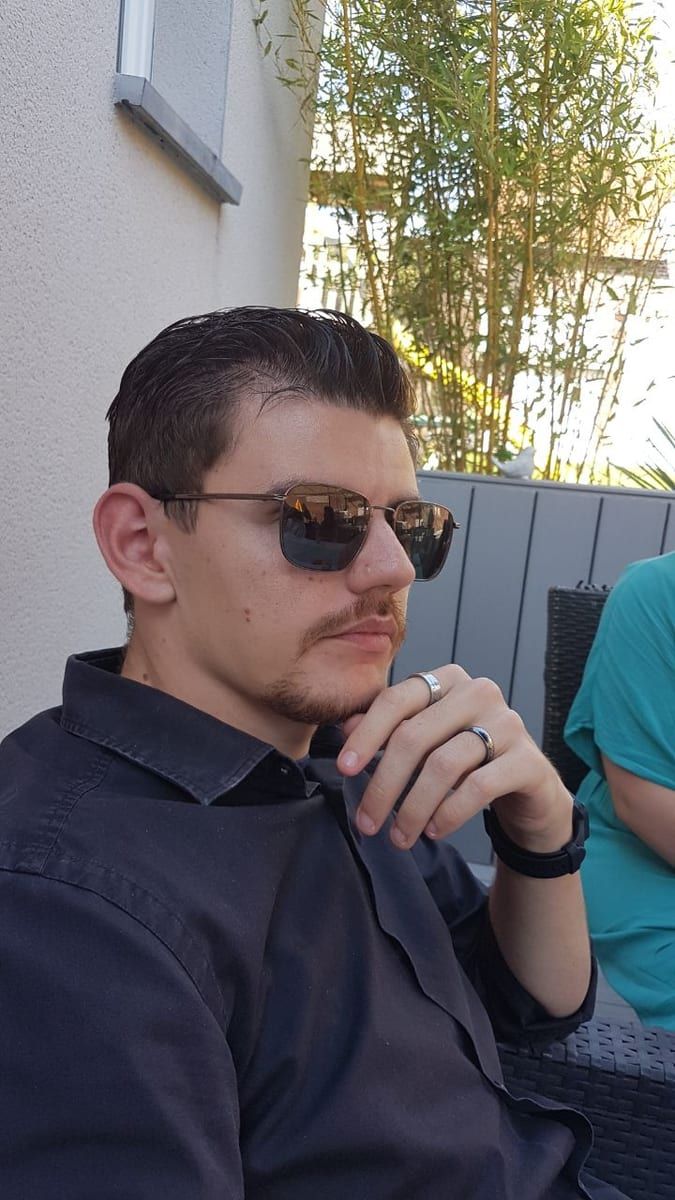 Profil de Jean-henri, 33 ans, Gay fute à Turtmann (Valais)