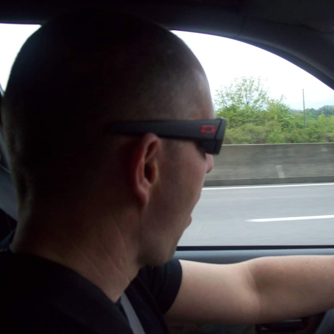 Profil de Eyal, 41 ans, Gay fute à Massongex (Valais)