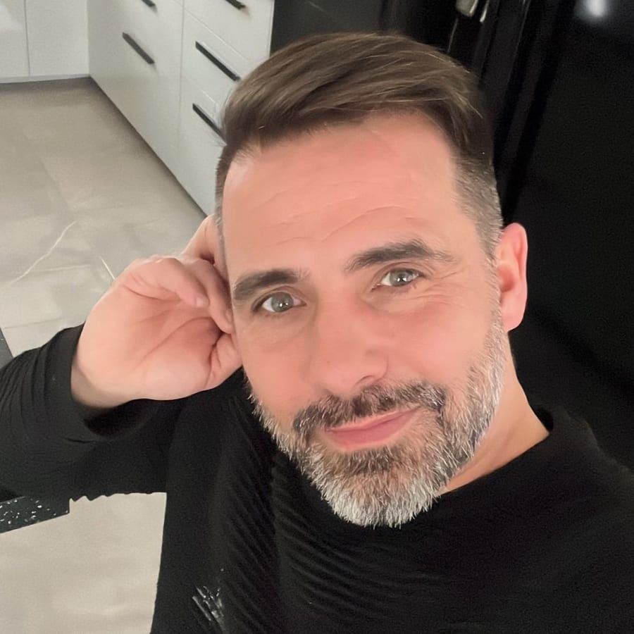 Profil de Precious, 35 ans, Gay fute à Eclépens (Vaud)