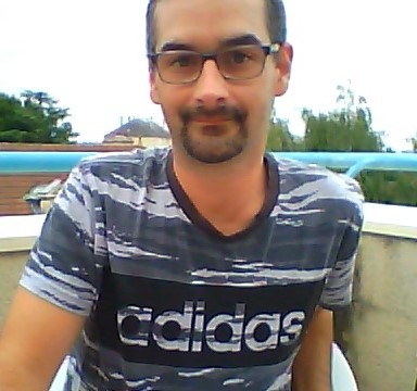 Profil de Hilmi, 43 ans, Gay fute à Villeneuve VD (Vaud)