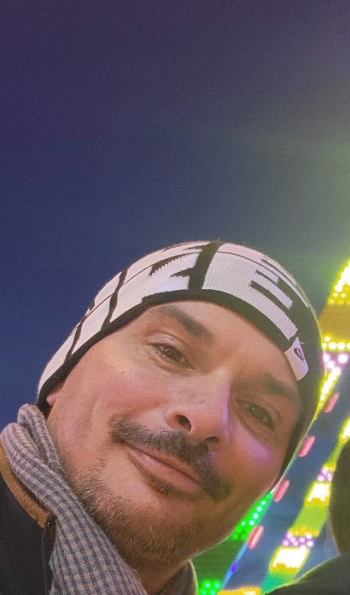 Ayo - Gay fute à Fornex (Liddes) Profil de Ayo, 36 ans, Gay fute à Fornex (Liddes) (Valais)