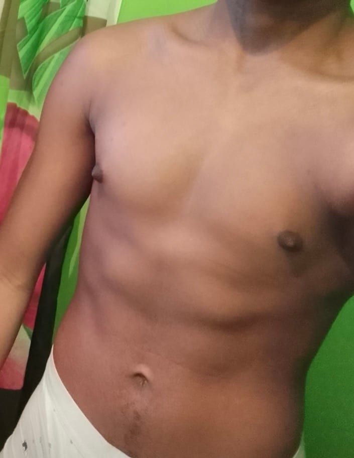 Profil de Elmedin, 32 ans, Gay fute à Ziegelbrücke (Glaris)
