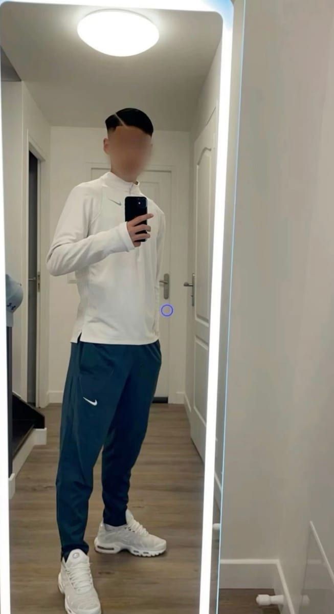 Profil de Randall, 27 ans, Gay fute à Vilars NE (Neuchâtel)