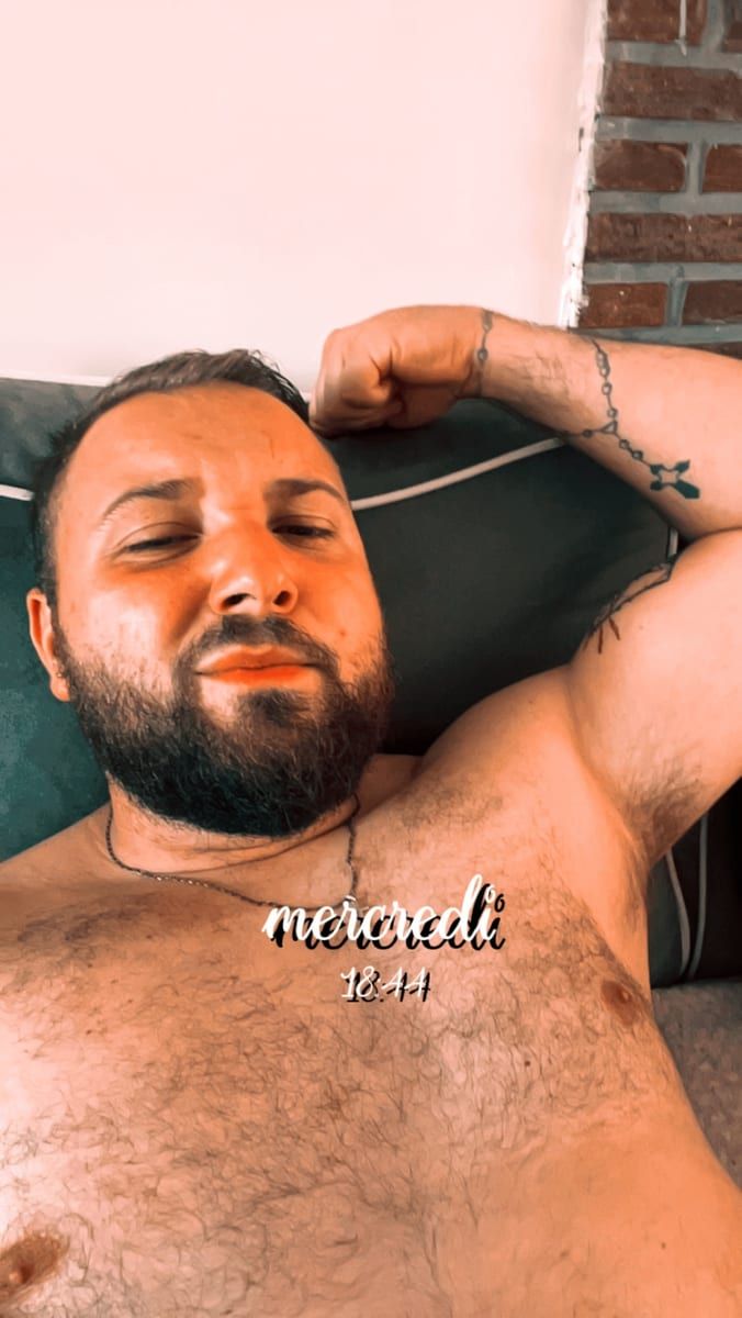 Profil de Drystan, 30 ans, Gay fute à Dully (Vaud)
