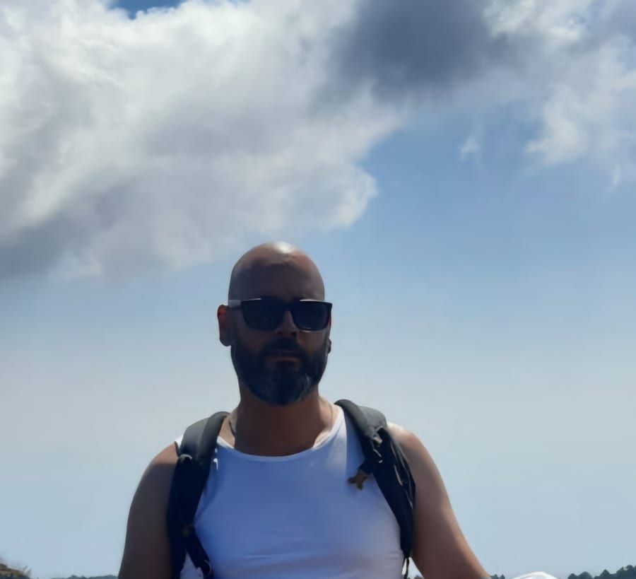 Profil de Binjamin, 33 ans, Gay fute à Mission (Valais)
