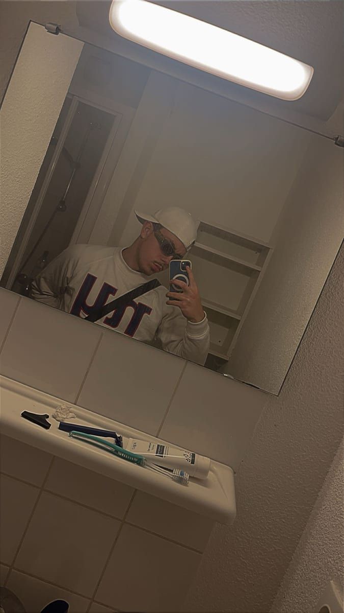 Profil de Marwane, 25 ans, Gay fute à Massongex (Valais)