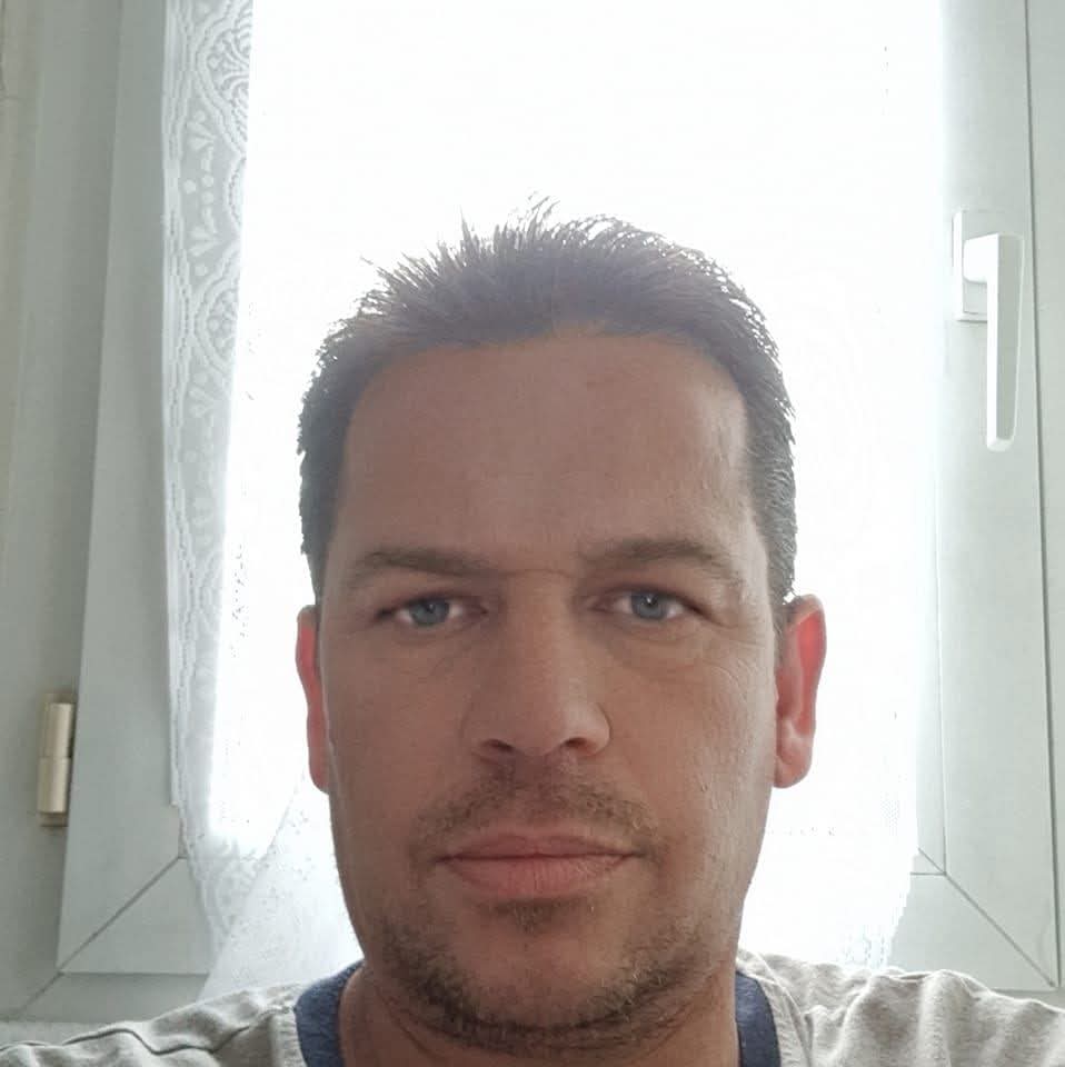 Profil de Souliman, 35 ans, Gay fute à Zetzwil (Argovie)