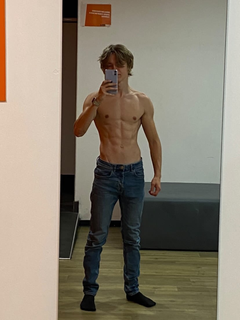Profil de Wilhem, 41 ans, Gay fute à Zignau (Grisons)