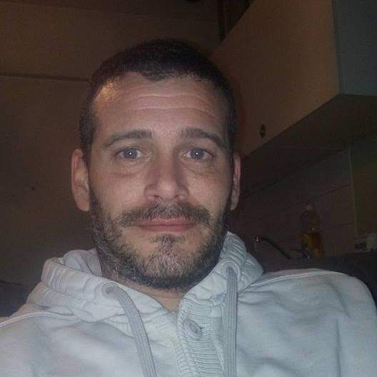 Profil de Naman, 33 ans, Gay fute à Galmiz (Fribourg)