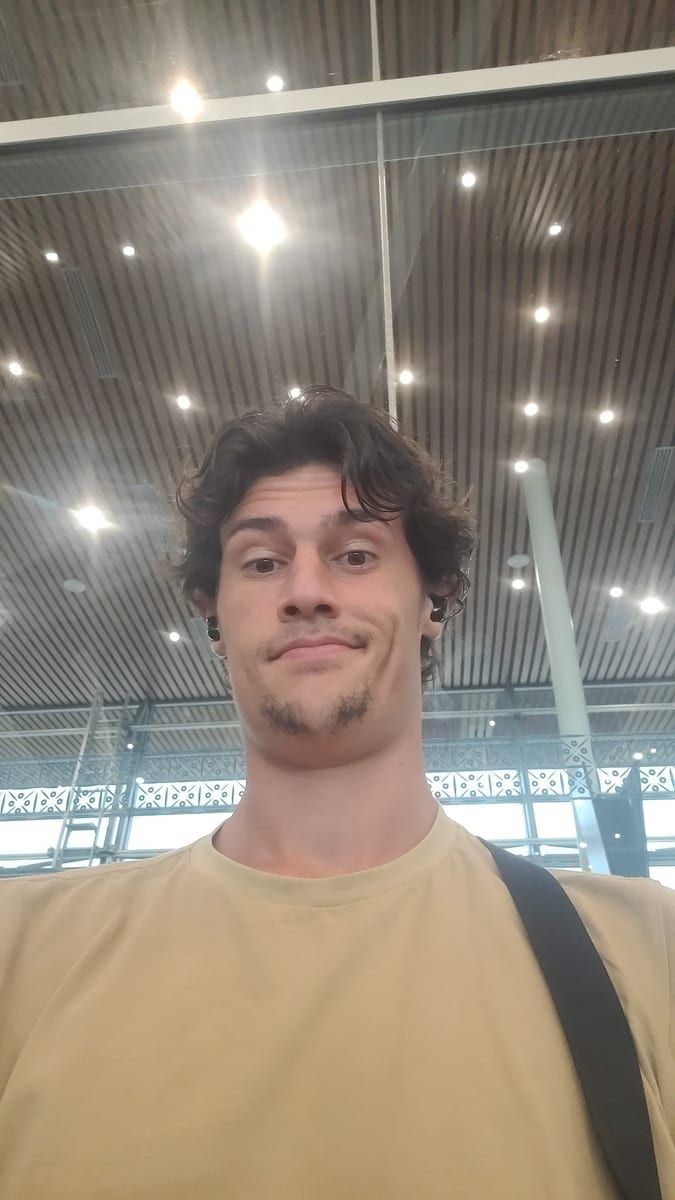 Profil de Cali, 40 ans, Gay fute à Balerna (Tessin)