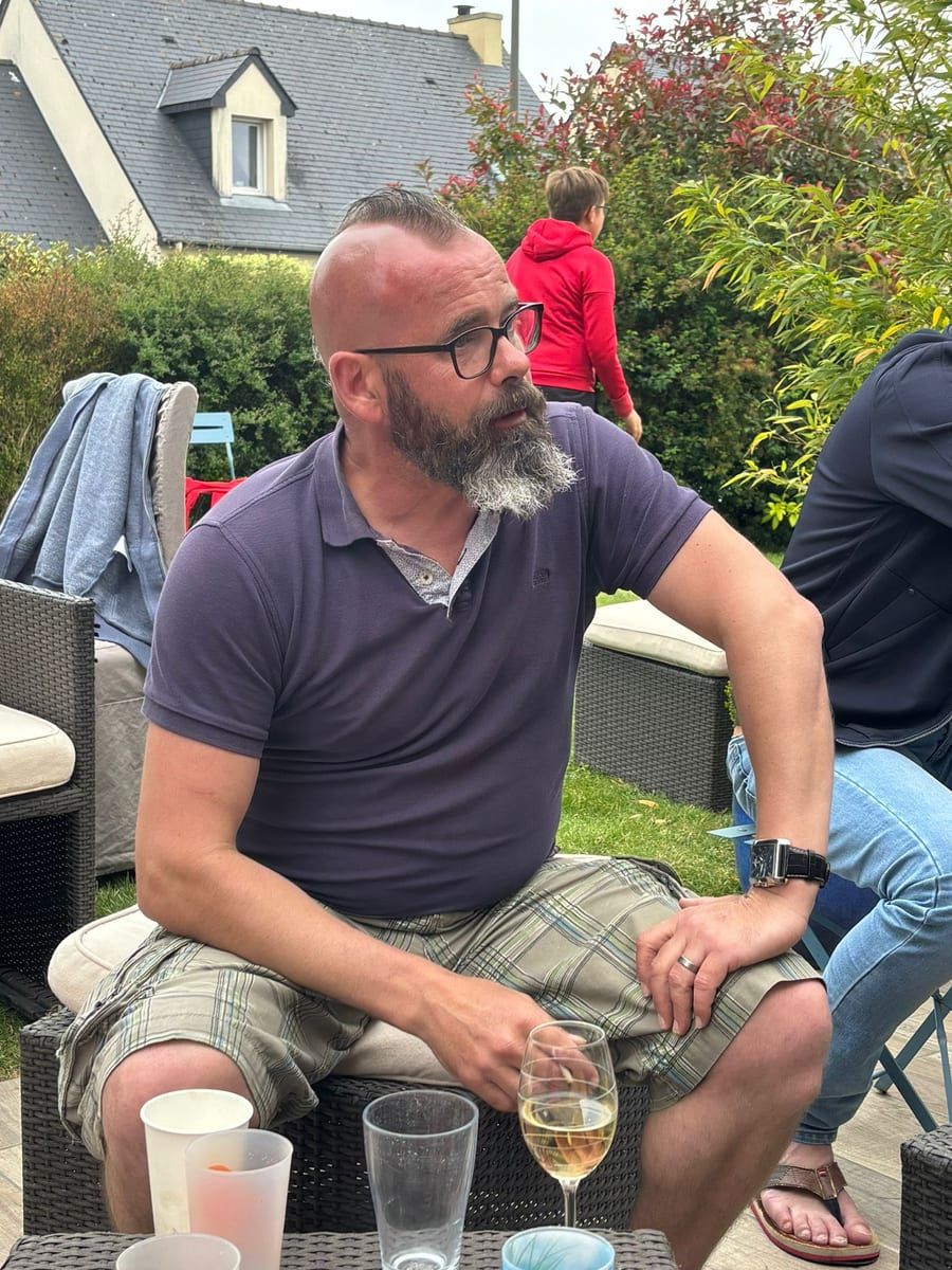 Profil de Adji, 33 ans, Gay fute à Broglio (Tessin)