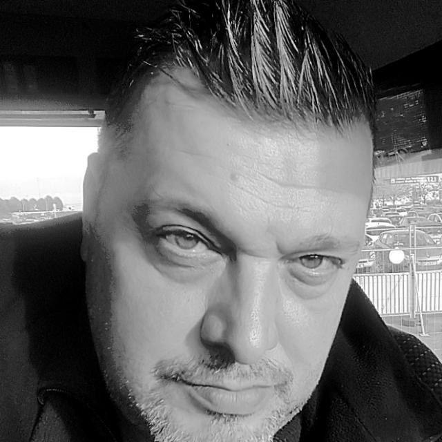 Profil de Durand, 29 ans, Gay fute à Zernez (Grisons)