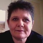 Dioncounda - Gay fute à Malix Profil de Dioncounda, 30 ans, Gay fute à Malix (Grisons)