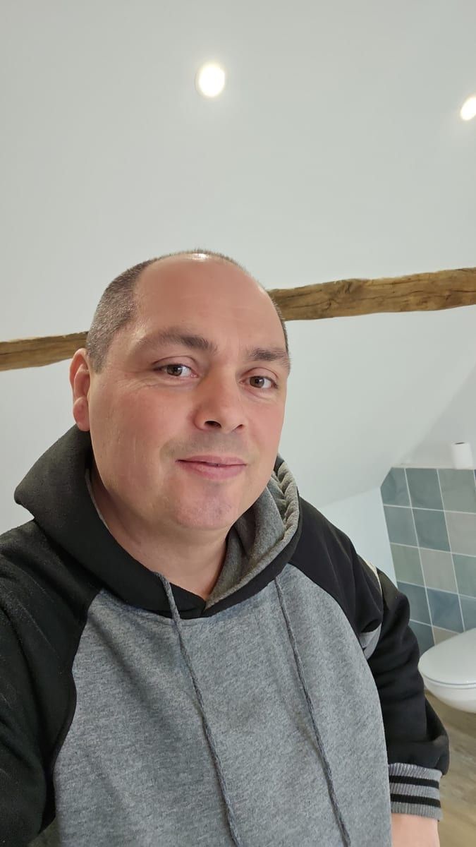 Profil de Merwen, 26 ans, Gay fute à Luthern Bad (Lucerne)