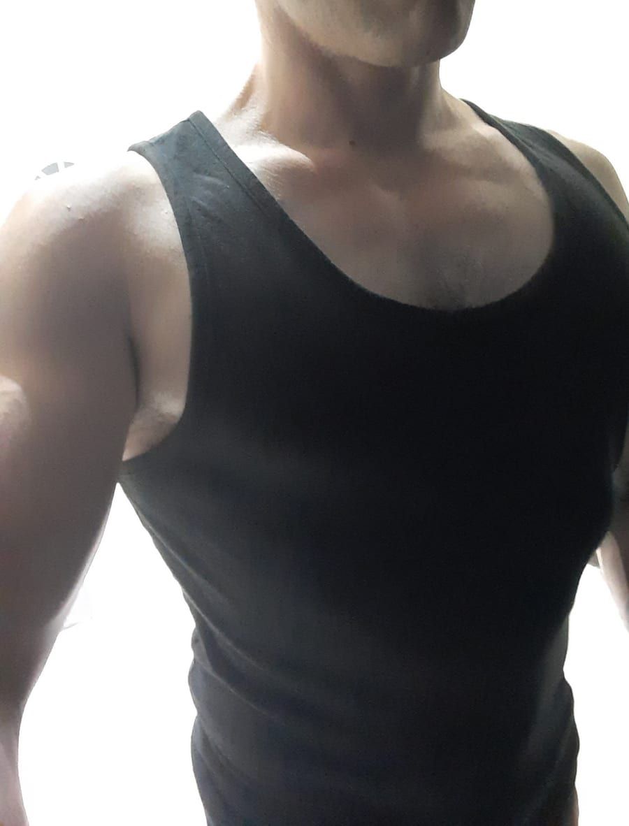 Audran - Gay fute à Rona Profil de Audran, 25 ans, Gay fute à Rona (Grisons)