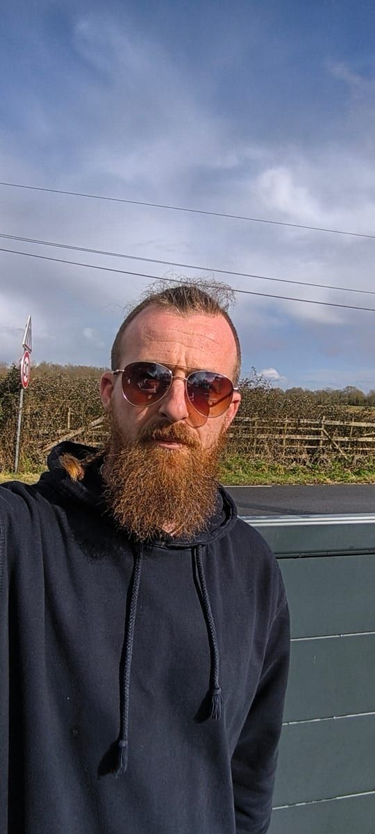 Profil de Donadieu, 28 ans, Gay fute à Zollikerberg (Zurich)