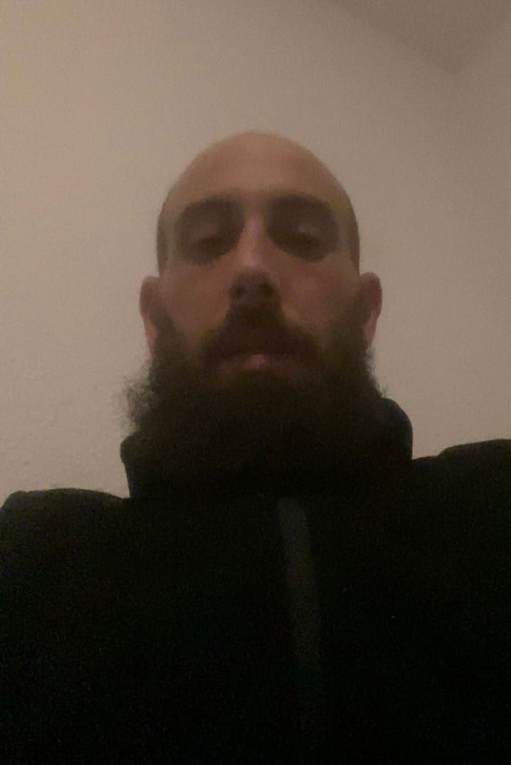 Profil de Rayhane, 30 ans, Gay fute à Weesen (Glaris)