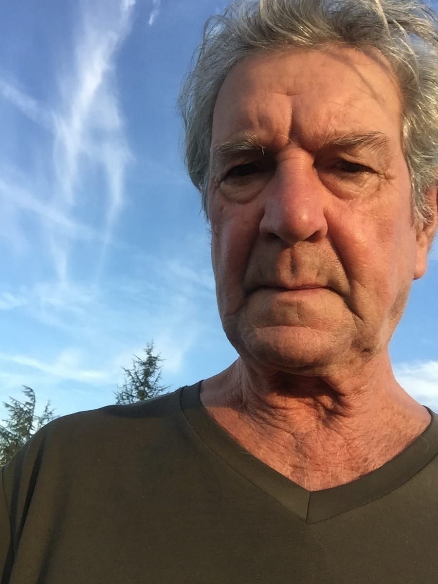 Dumenicu - Gay fute à Rabius Profil de Dumenicu, 22 ans, Gay fute à Rabius (Grisons)