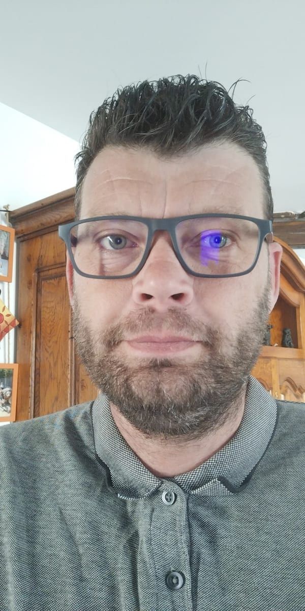 Profil de Yassar, 25 ans, Gay fute à Vernier (Genève)