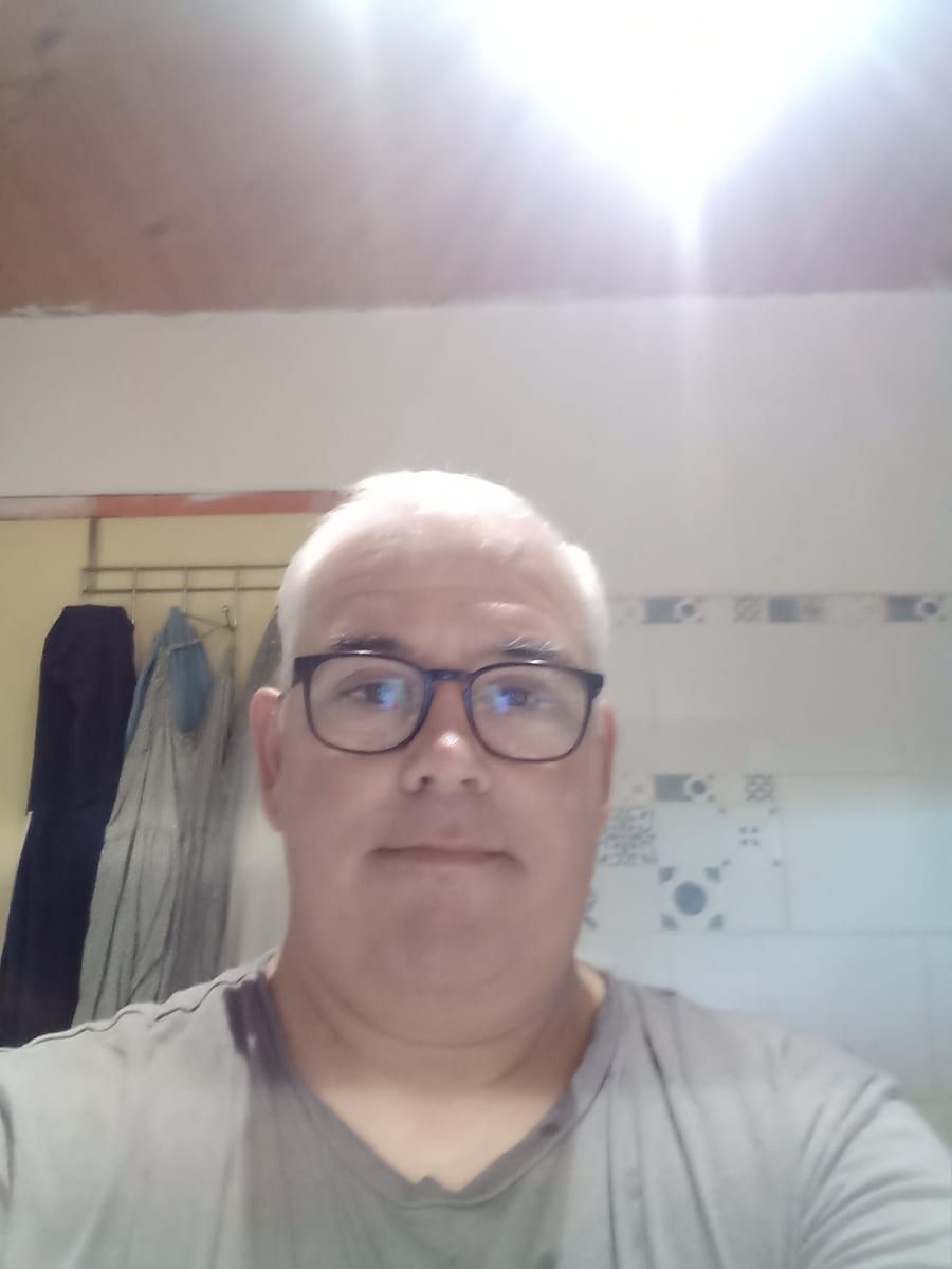 Profil de Lonnie, 34 ans, Gay fute à Zillis (Grisons)