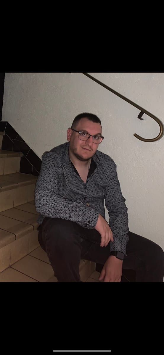 Profil de Adyl, 33 ans, Gay fute à Blankenburg (Berne)