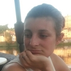 Zumra - Gay fute à Laura Profil de Zumra, 22 ans, Gay fute à Laura (Grisons)