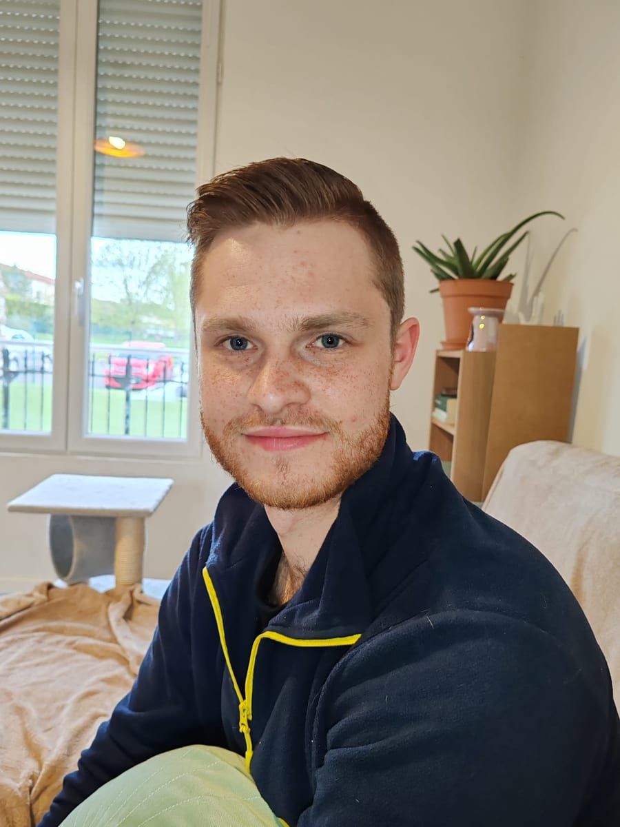 Profil de Oran, 41 ans, Gay fute à Pampigny (Vaud)