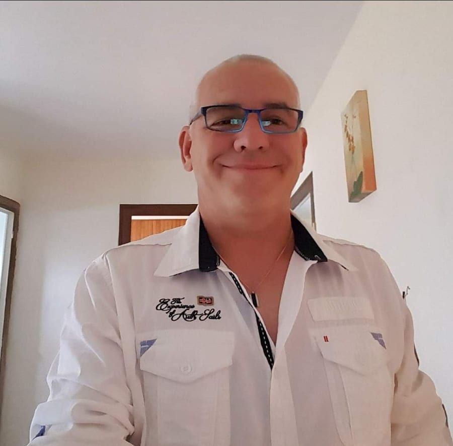 Profil de Ananda, 23 ans, Gay fute à Mies (Vaud)