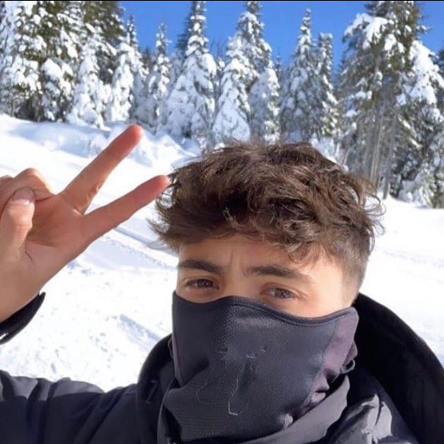 Profil de Jean-serge, 23 ans, Gay fute à Zwillikon (Zurich)