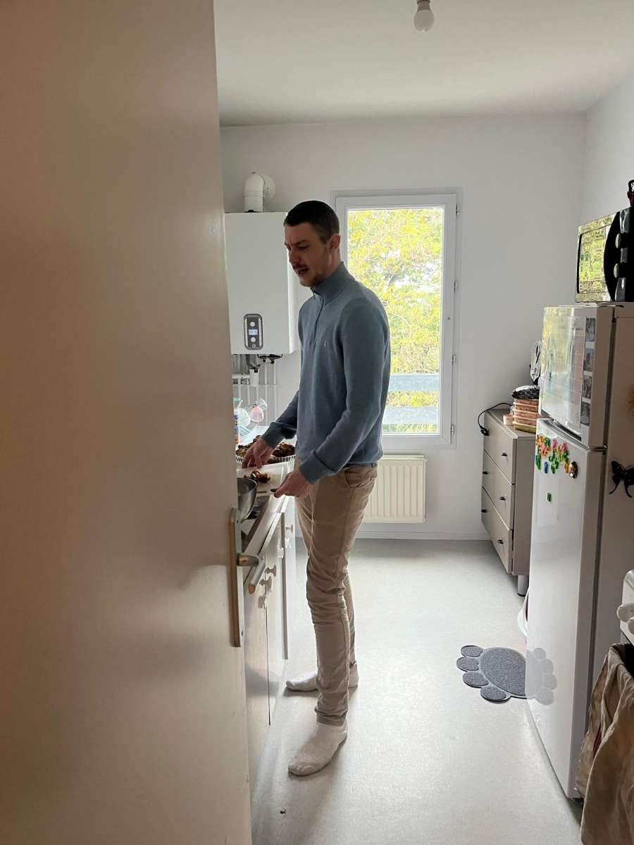 Profil de Nouhoum, 22 ans, Gay fute à Vésenaz (Genève)