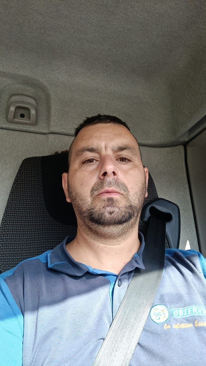 Profil de Jun, 41 ans, Gay fute à Mühlrüti (Saint-Gall)