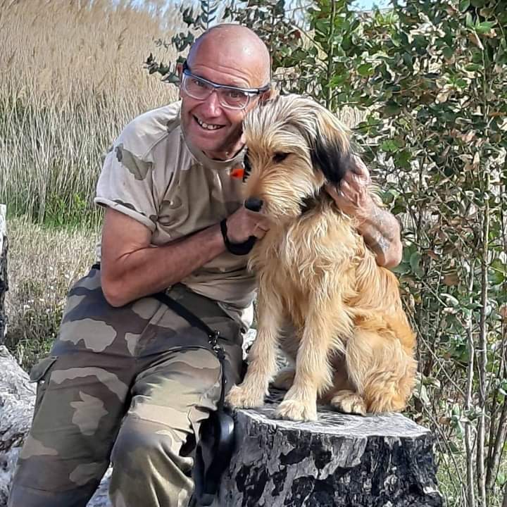 Profil de Saufiane, 26 ans, Gay fute à Göschenen (Uri)