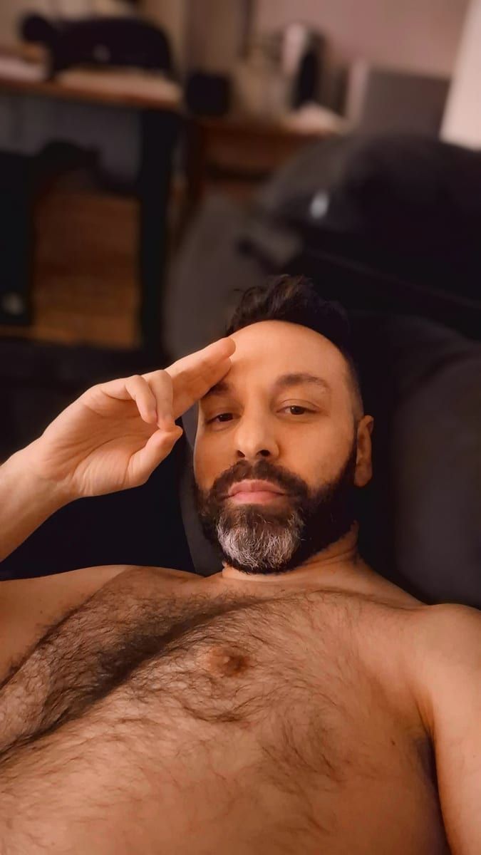 Profil de Sainte-catherine, 34 ans, Gay fute à Spiringen (Uri)