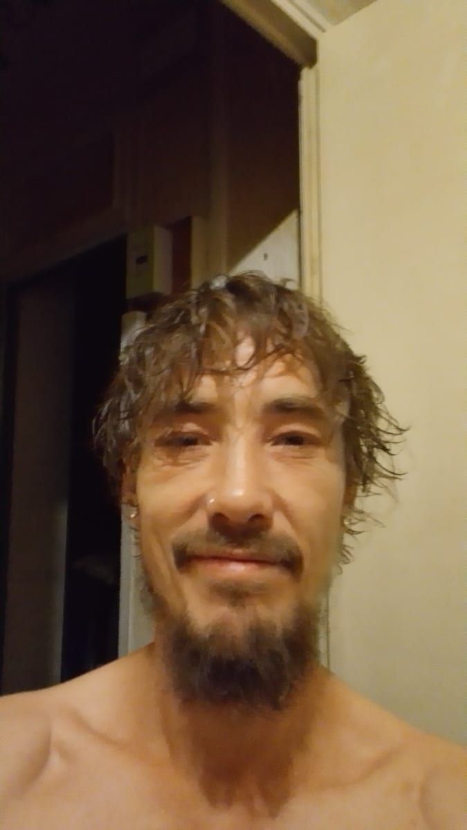 Profil de Leonid, 45 ans, Gay fute à Wilen (Sarnen) (Obwald)