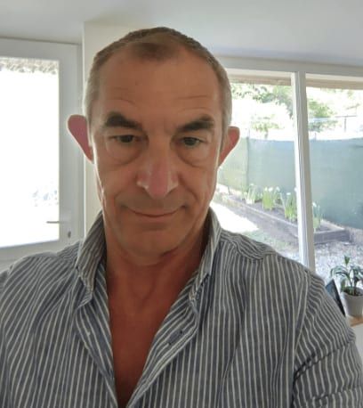 Profil de Hazedine, 40 ans, Gay fute à Sool (Glaris)
