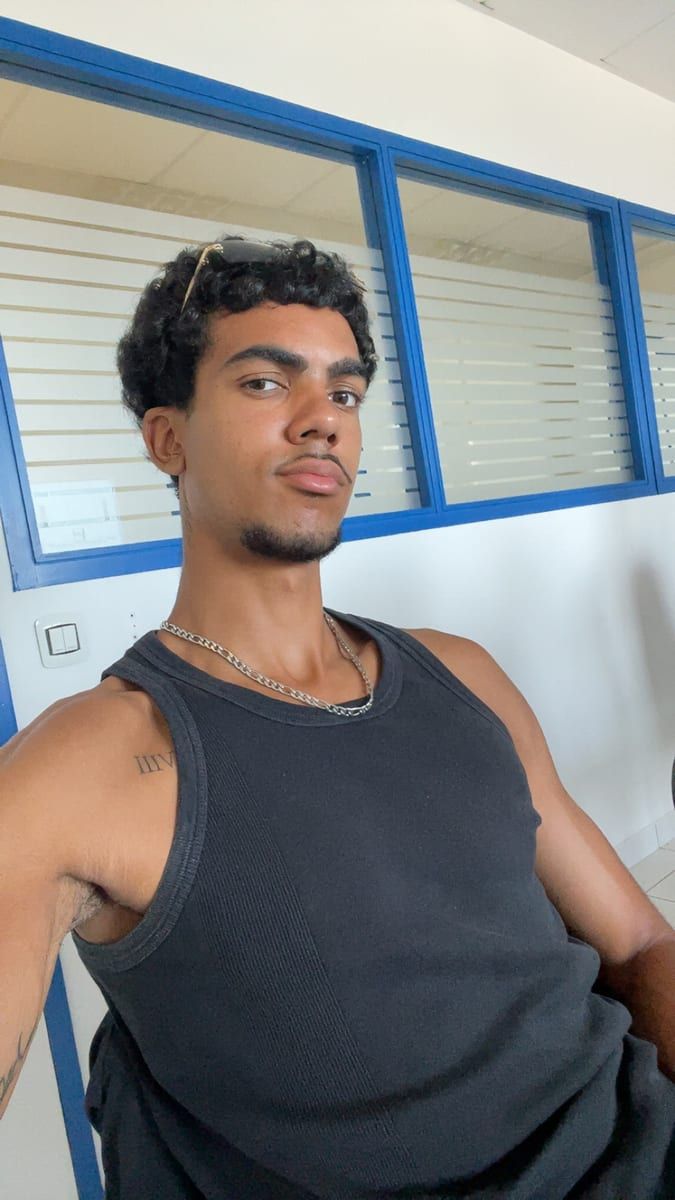 Profil de Mahmadou, 24 ans, Gay fute à Aarberg (Berne)