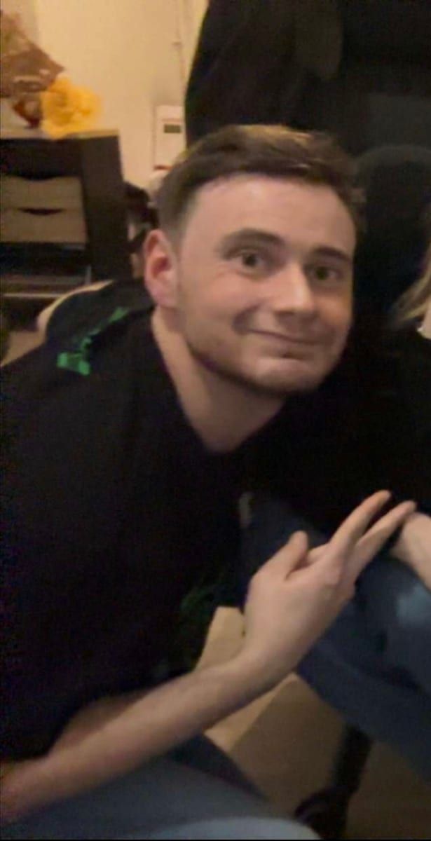 Profil de Sloane, 29 ans, Gay fute à Zuchwil (Soleure)