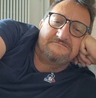 Elon - Gay fute à Perrefitte Profil de Elon, 38 ans, Gay fute à Perrefitte (Berne)