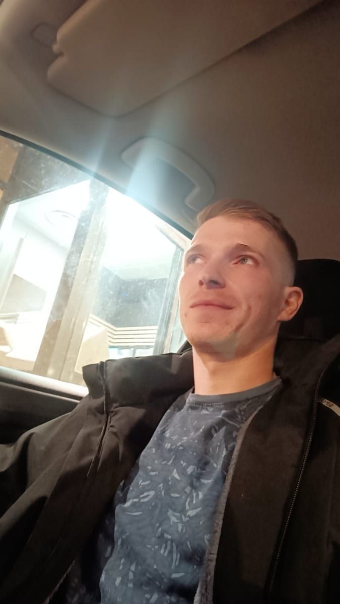 Smail - Gay fute à Hellsau Profil de Smail, 35 ans, Gay fute à Hellsau (Berne)