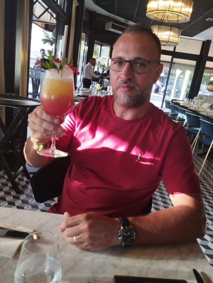 Profil de Niky, 27 ans, Gay fute à Zweilütschinen (Berne)