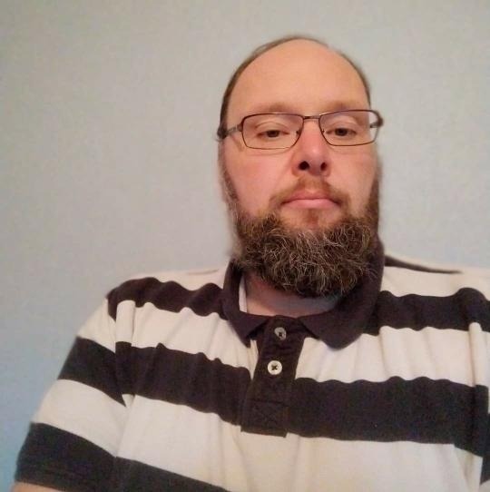 Profil de Riyane, 34 ans, Gay fute à Zwingen (Bâle-Campagne)
